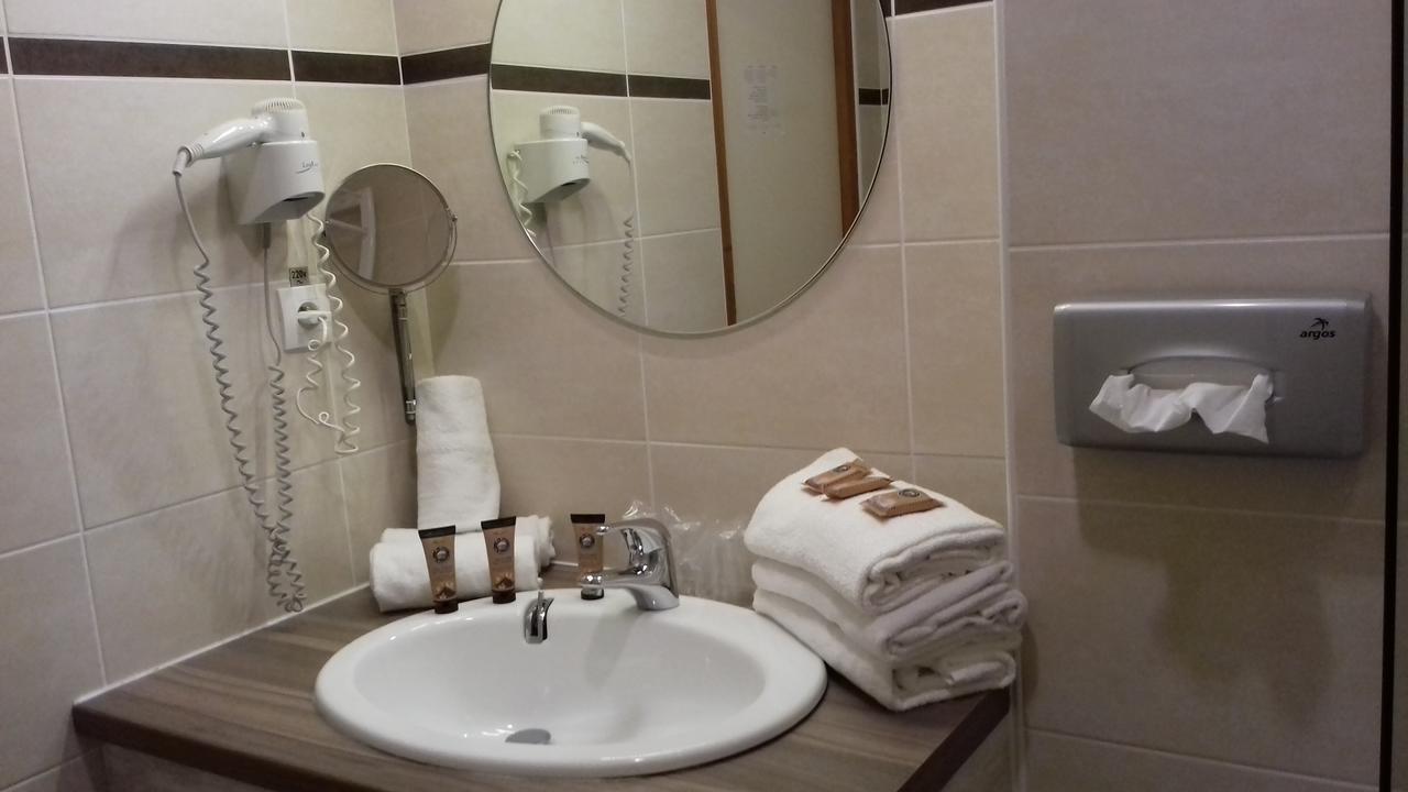 Hotel L'Escale Blanche Les Orres Luaran gambar
